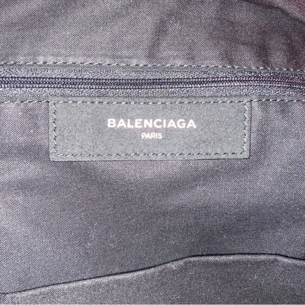 Balenciaga vintage red backpack - Picture 3 of 4